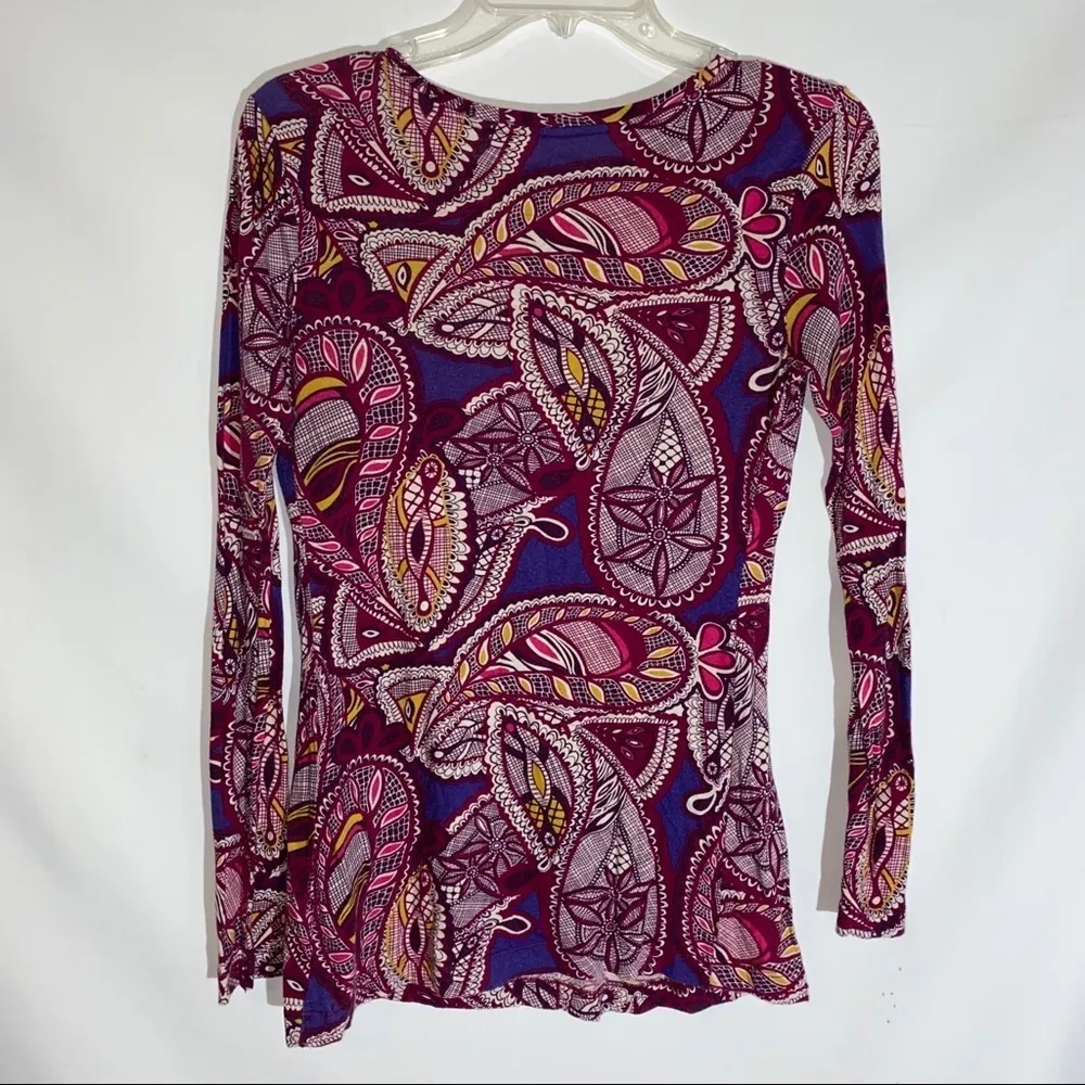 Liz Lange  Maternity Top Size Small - Image 4