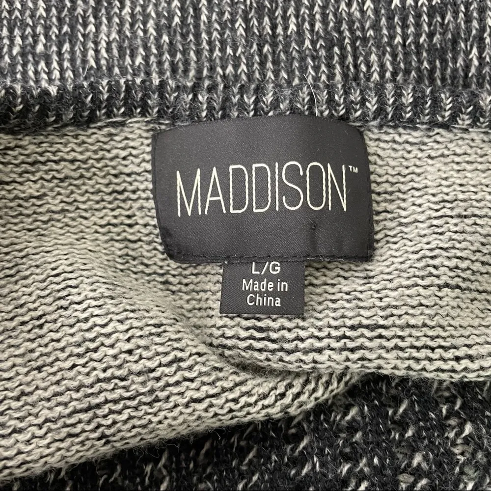Maddison Soft Acrylic Loose Knit Sweater Top size L Gray Size L - Image 10