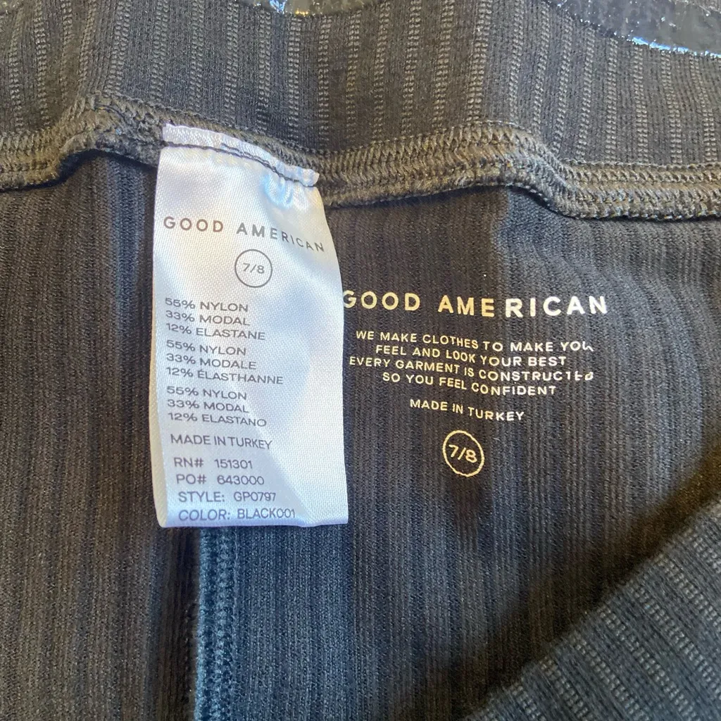 Good American Black ribbed seamless slim flare size 7/8 - Image 5