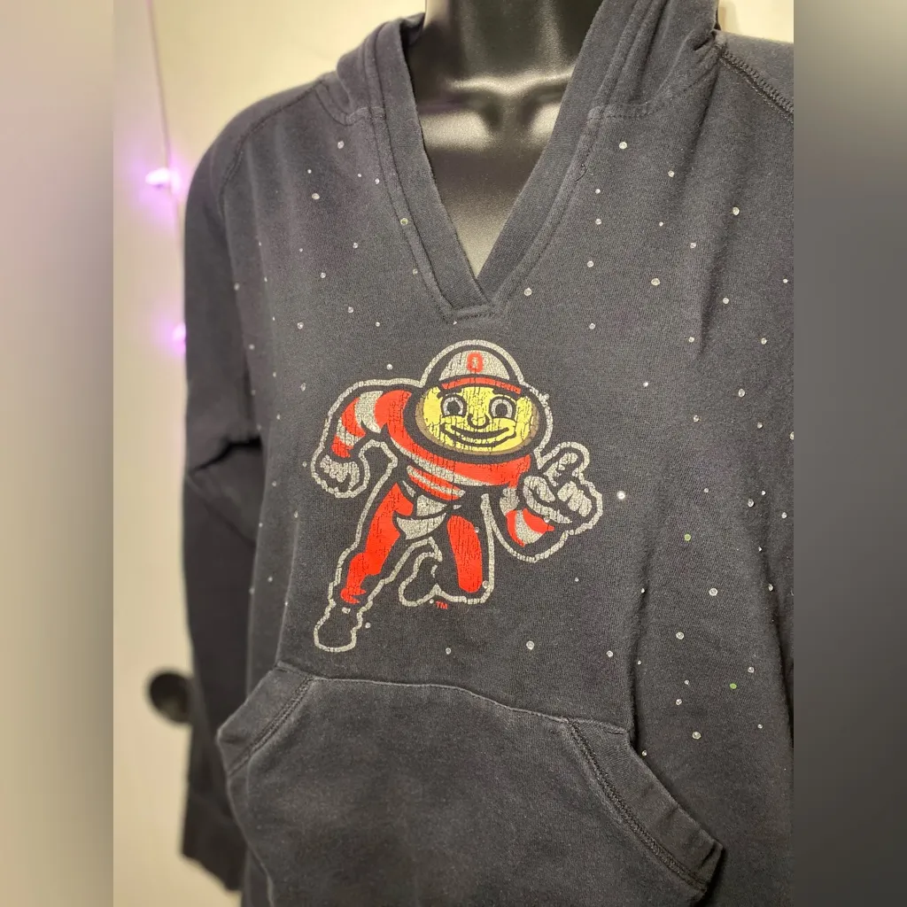 Soffe Vintage Ohio State Buckeyes Black Rhinestone V-Neck Hoodie Large (Medium) - Image 2