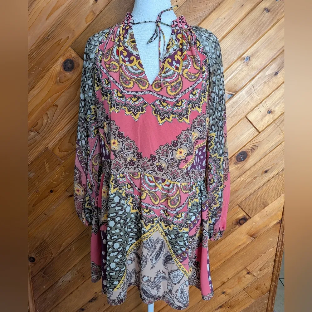 Alice + Olivia Pink and Purple Paisley Dress Size 2 - Image 2