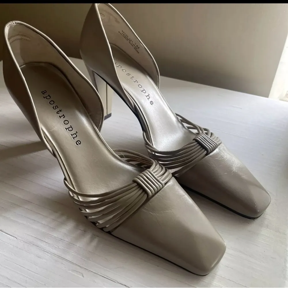 vintage leather upper pointed - toe pumps heels 7 U.S size tan - Image 8