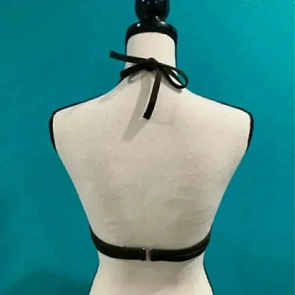 Green mossimo supply company bikini top in size small - Image 2