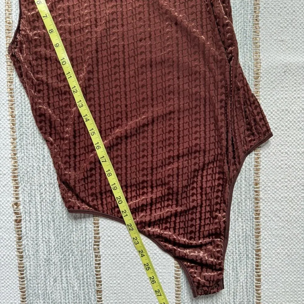 Skims Chestnut Brown Logo Allover Velvet Mesh Sleeveless Bodysuit Women’s XL - Image 4