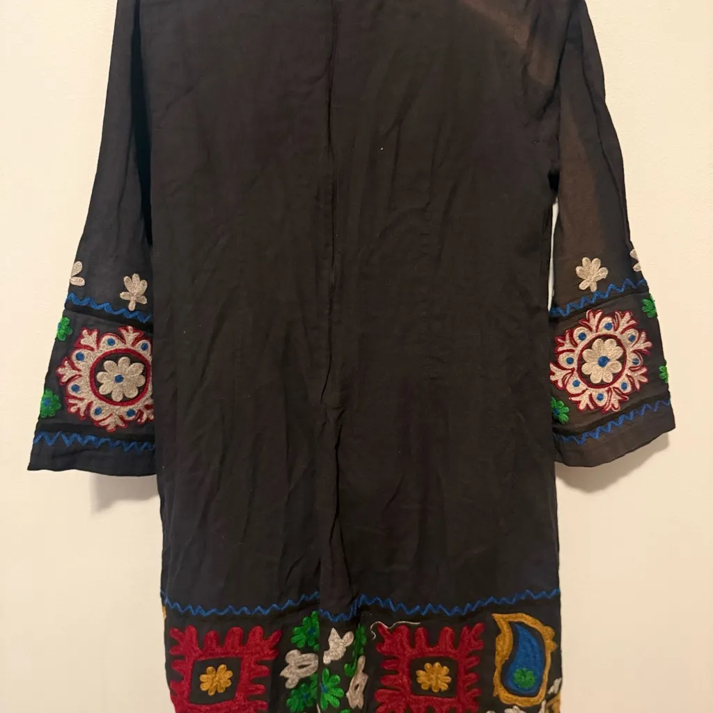 Roller Rabbit Navy Embroidered Dress- Size: Medium - Image 6