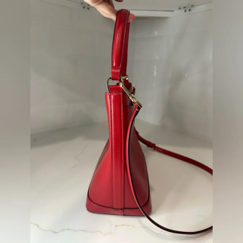 Reegan Bucket Bag - Image 3