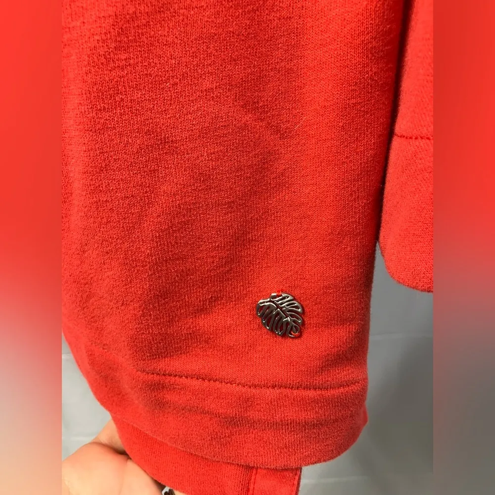 Tommy‎ Bahama Sea Glass Bell Sleeve Crew Neck Sweatshirt Womens size XS - Image 5