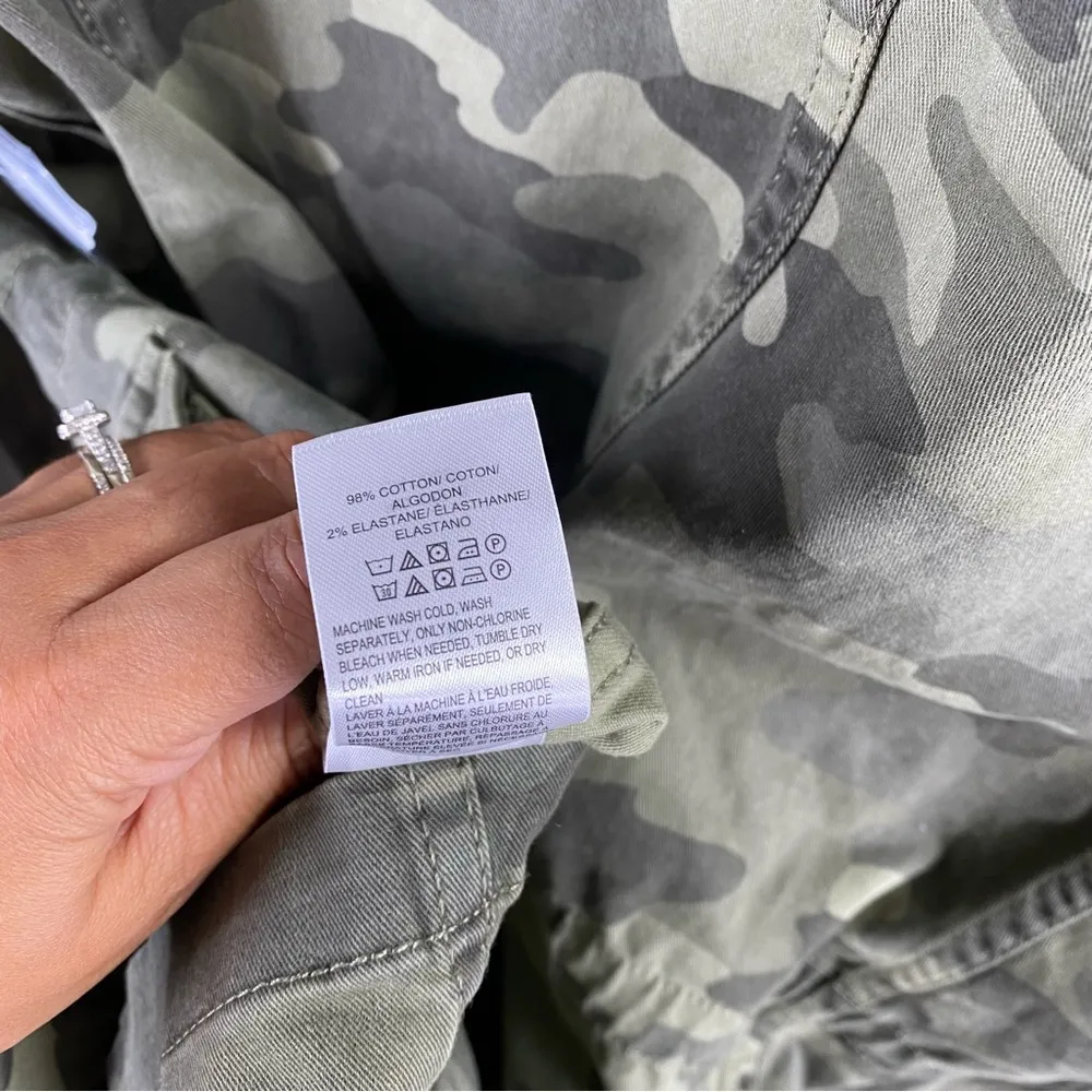 Lucky Brand Camo Hooded Cargo Jacket Size S - Image 5