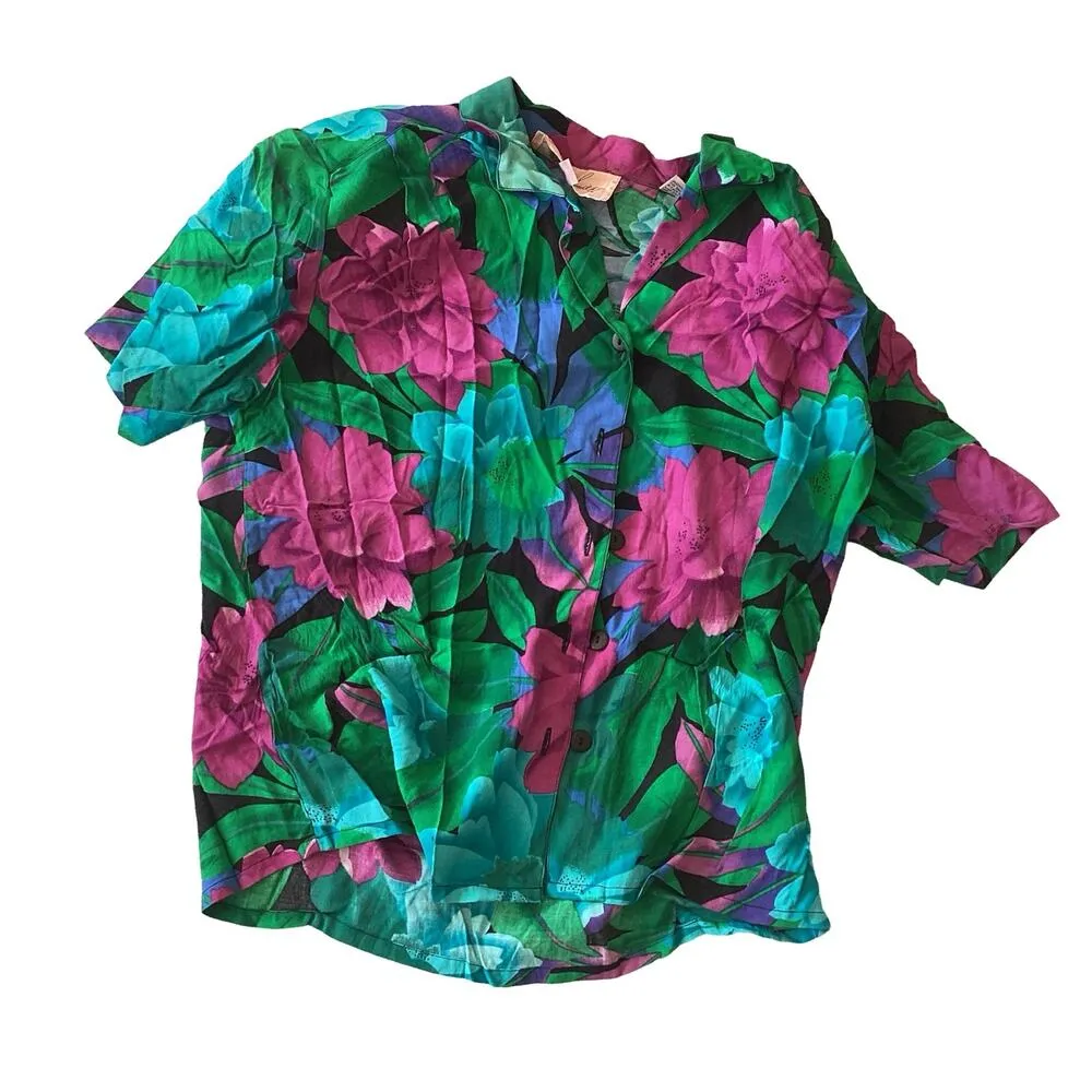 Jaclyn Smith Floral Button Down - Image 3