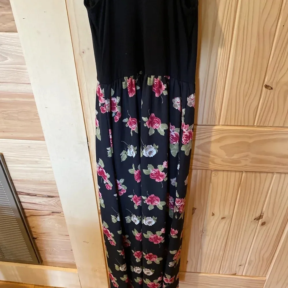 Xhilaration black floral‎ maxi dress size XS - Image 6