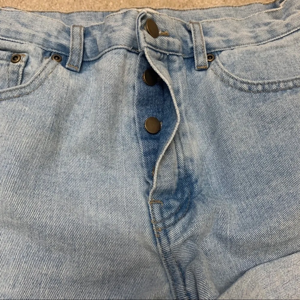 Forever 21 Light Wash Denim Cuffed Shorts 27 - Image 7