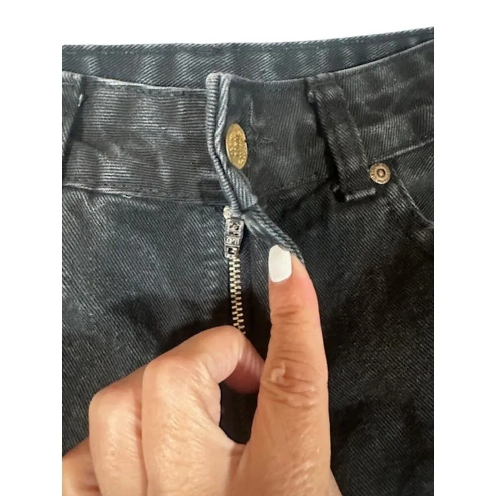 Farm Rio  Black Lightly Distressed Cuffed Classic Denim Jean Shorts Women Sz 40 M - Image 5