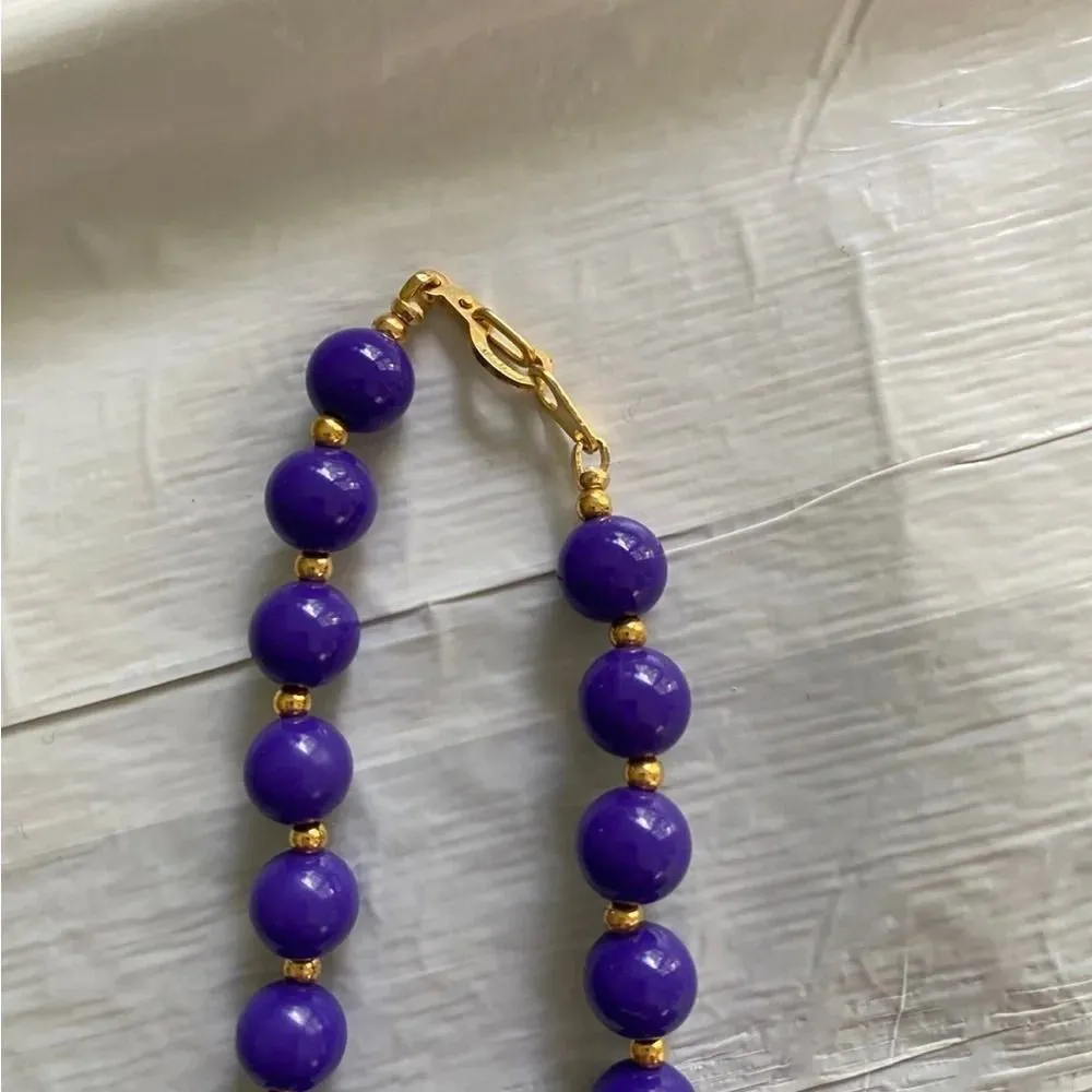 Thalhimers Vintage Beaded Purple and Gold w Gold Clasp Necklace w Box - Image 3