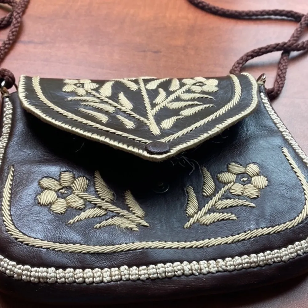 Unbranded ladies crossbody bag S Brown - Image 8