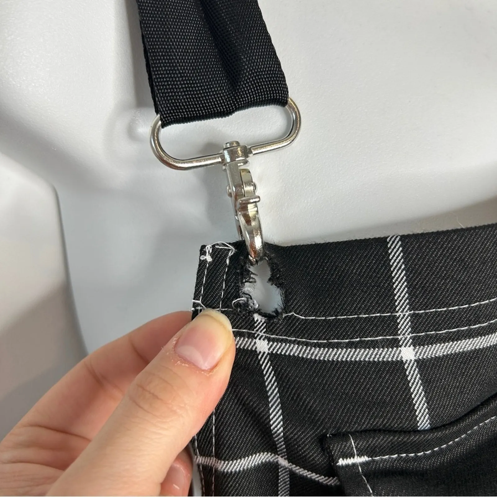 HOT TOPIC Shortalls Shorts Overalls Size Medium Emo Punk Skater Goth Grunge Alt - Image 9