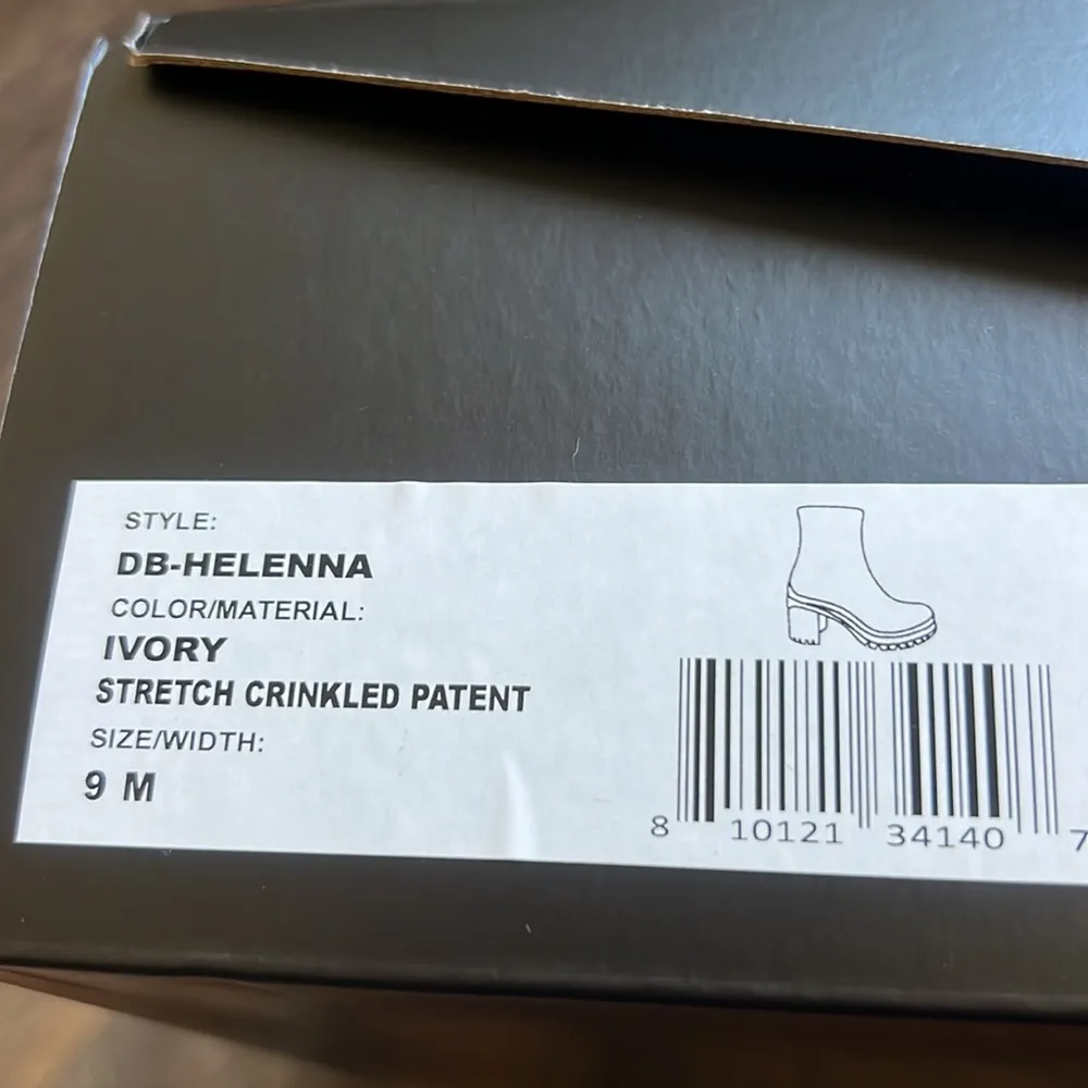 Helenna Boot in Ivory - Image 6