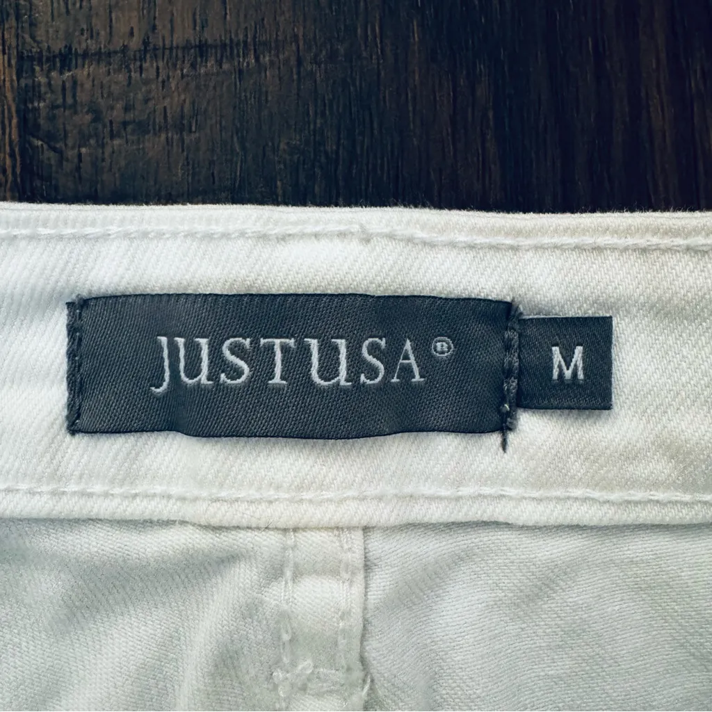 JUST USA white denim button fly distressed shorts, size M - Image 8