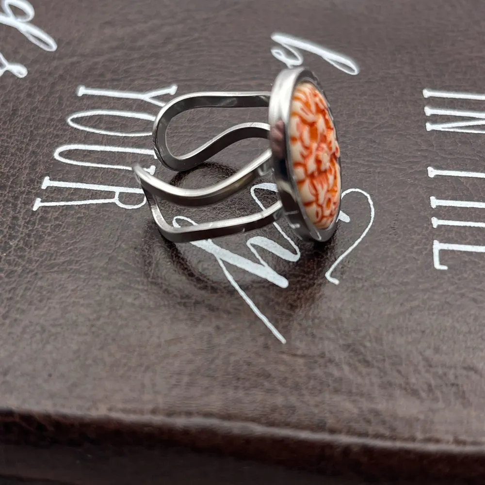 Vintage Coral Floral Cabochon Ring | Silver Stainless Steel Adjustable - Image 5