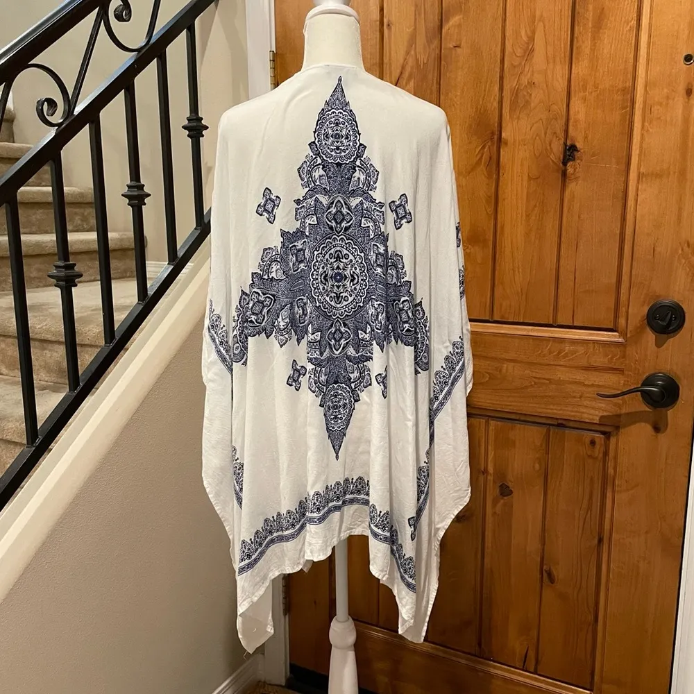 J for Justify  kimono wrap, versatile cover up - Image 5