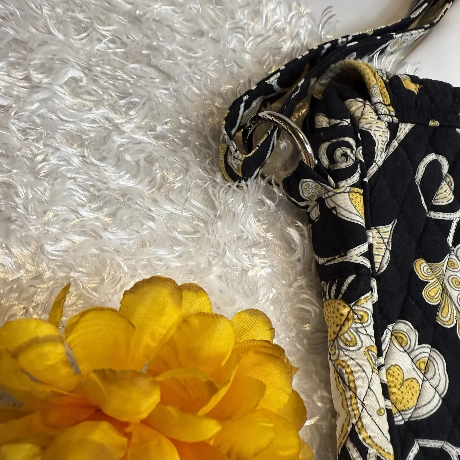 Vera Bradley CLEAN‎ X-Tall Zip Tote Retired Quilted Yellow Bird Crossbody 11x12 - Image 6