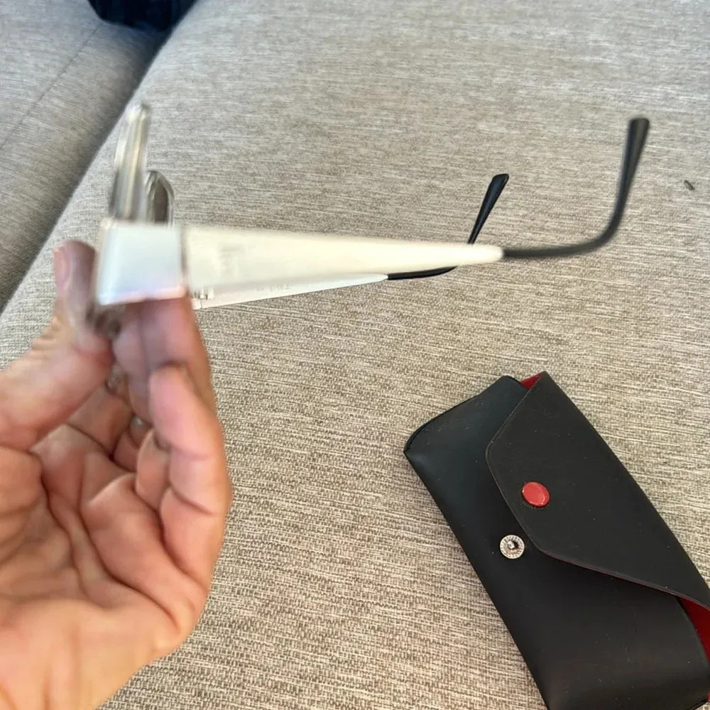 Vintage Laura Biagiotti Italy 80’s Black Silver Sunglasses pristine with case - Image 12