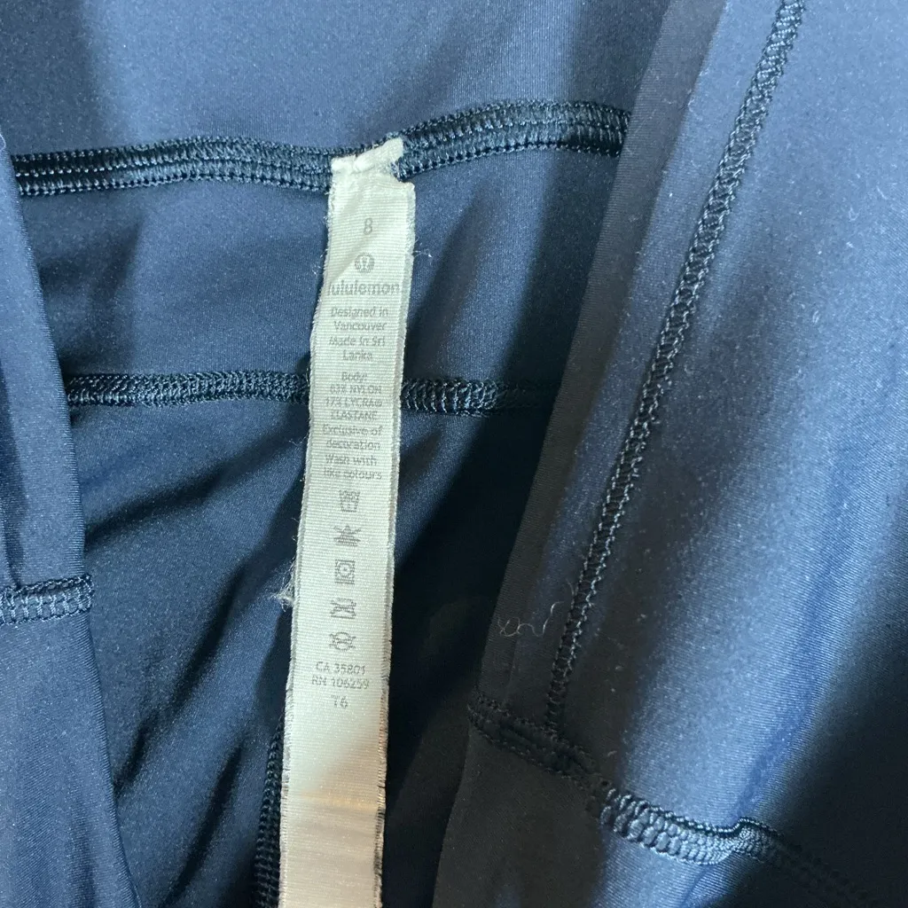 Lululemon Athletica Navy Bike Shorts - Image 8