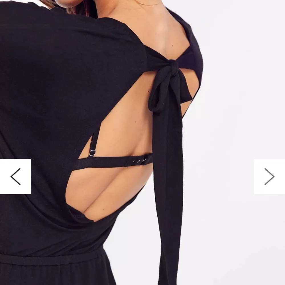 Urban Outfitters NWT Out From Under Jumpsuit Plunge Neckline Size Small - Image 7