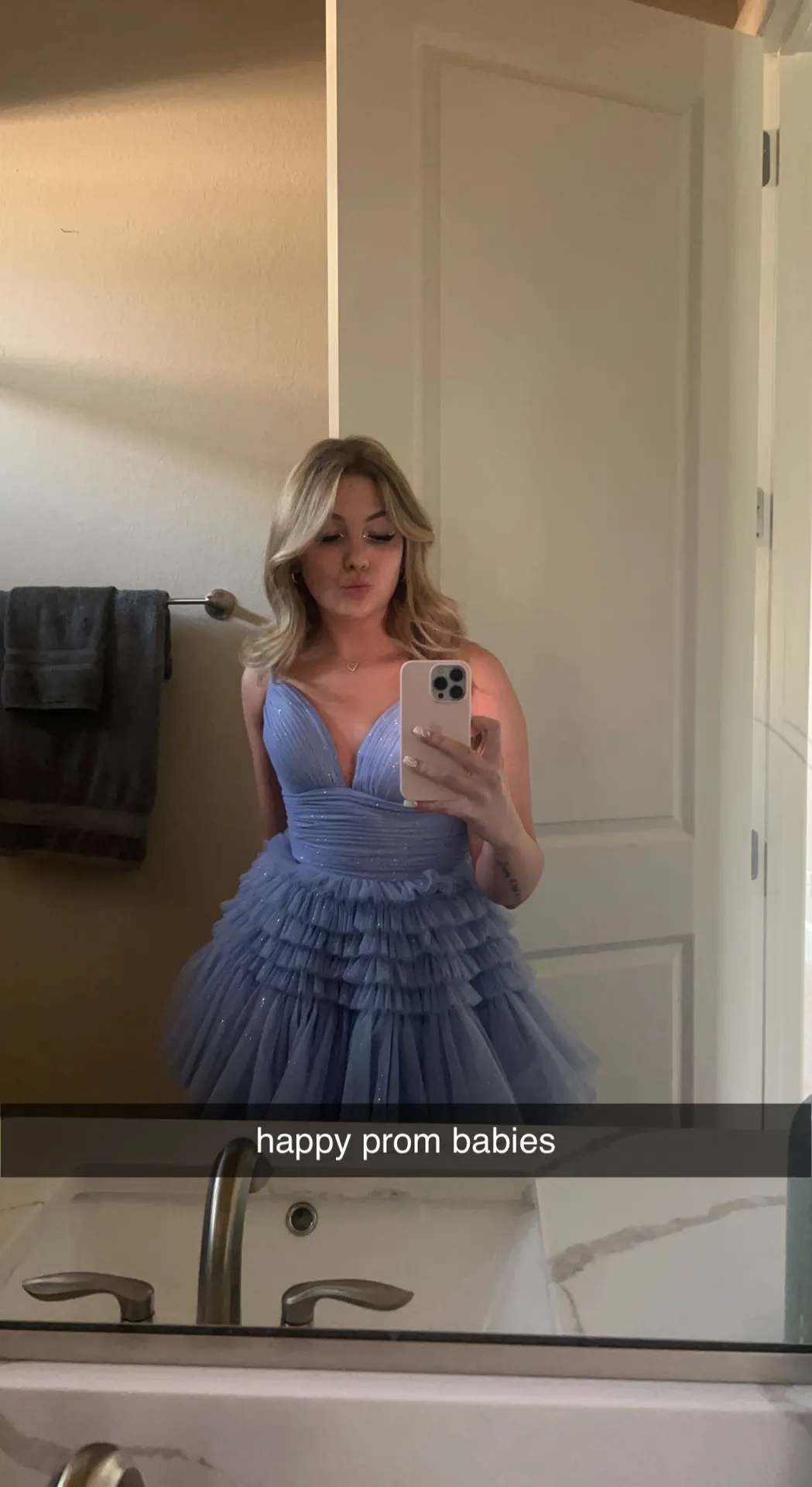 Sherri Hill Prom Dress - Image 4