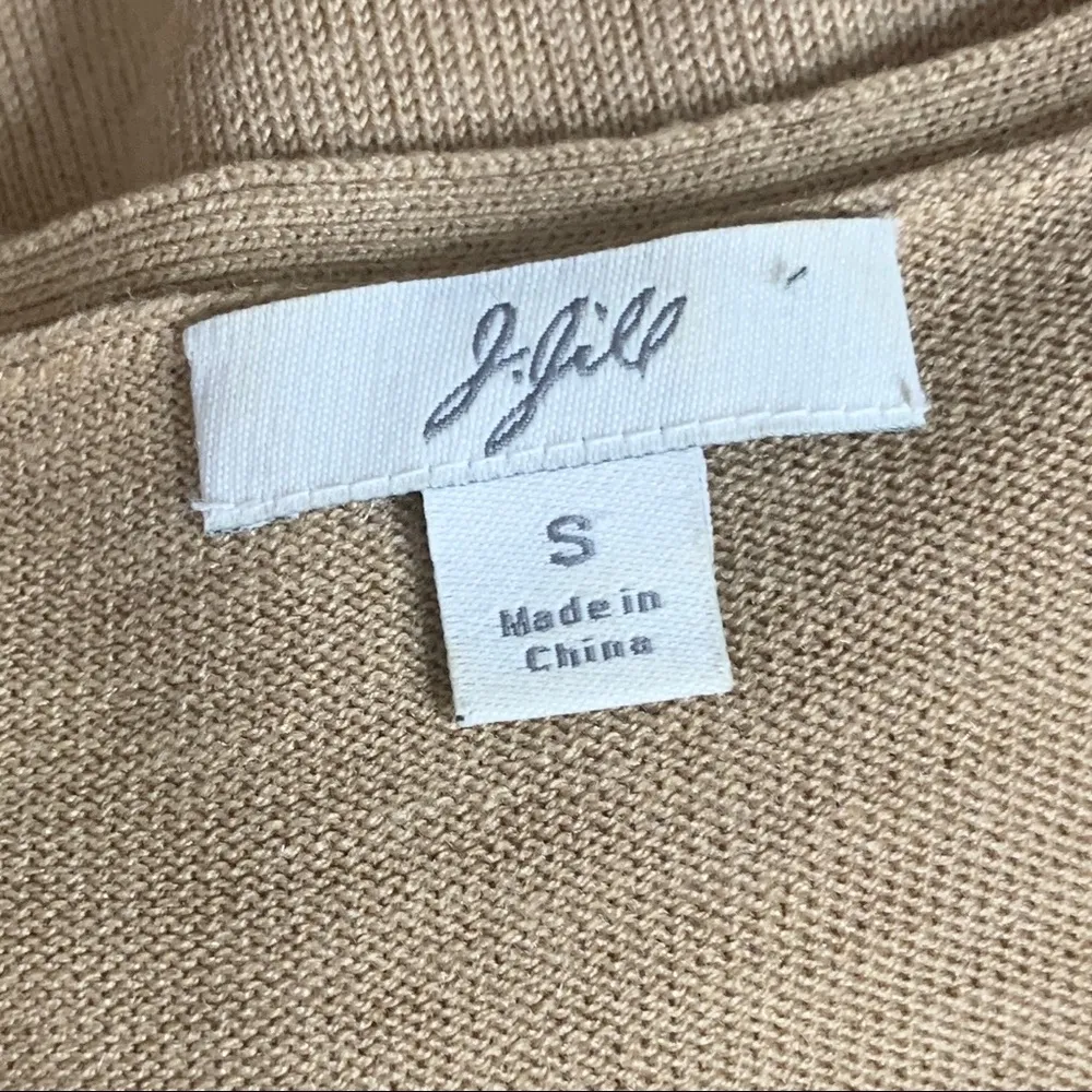 J. Jill Silk Blend Crochet Sleeve Beaded V Neck Top Size Small Tan Khaki Camel - Image 10