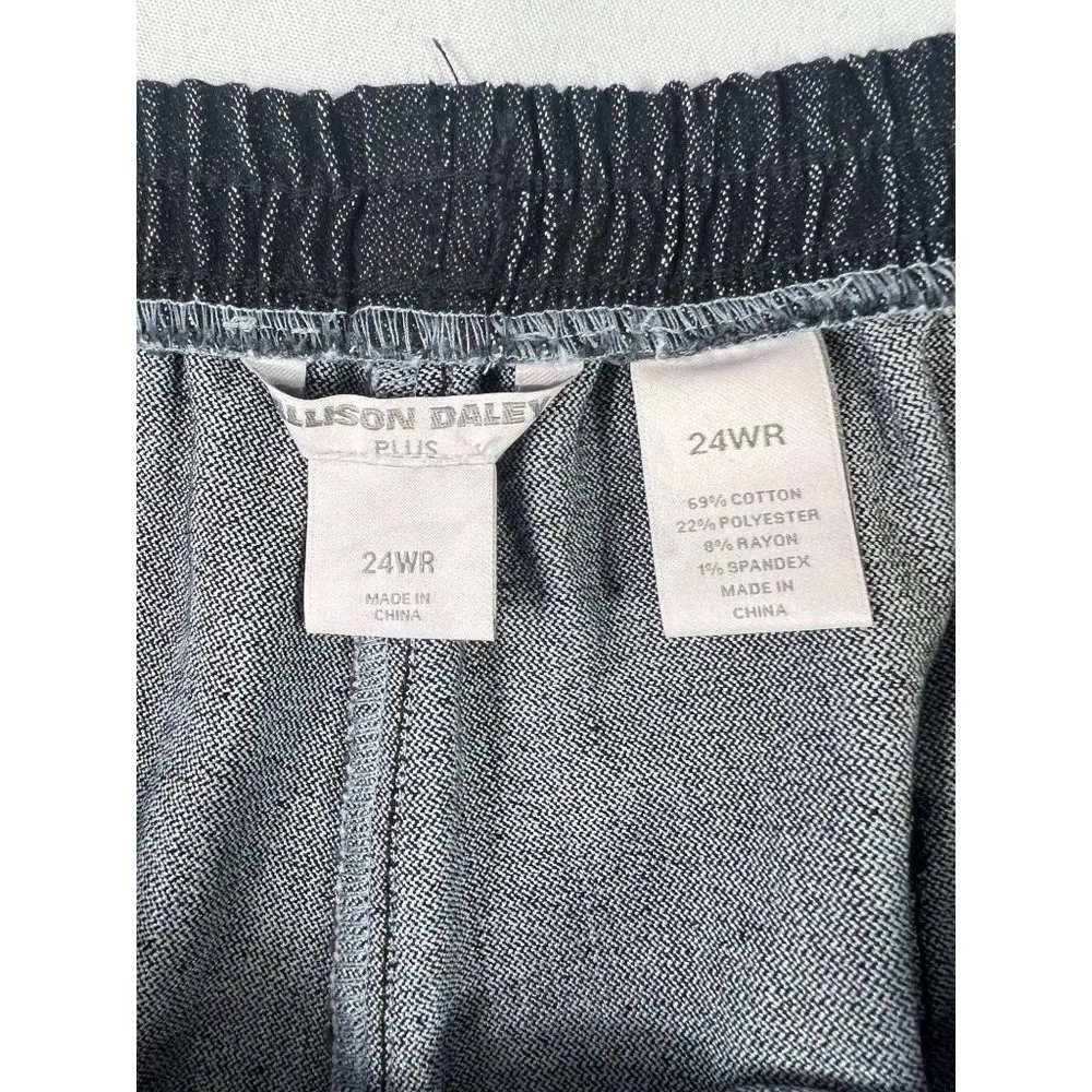 Allison Daley Plus Women's Dark Jeans - Image 3