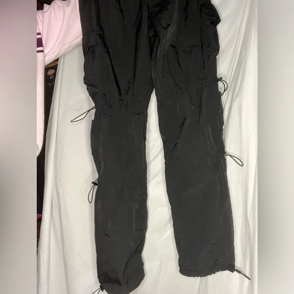 Like New The Chloe Nylon parachute pants by Garage size small in black, sold out - Image 6