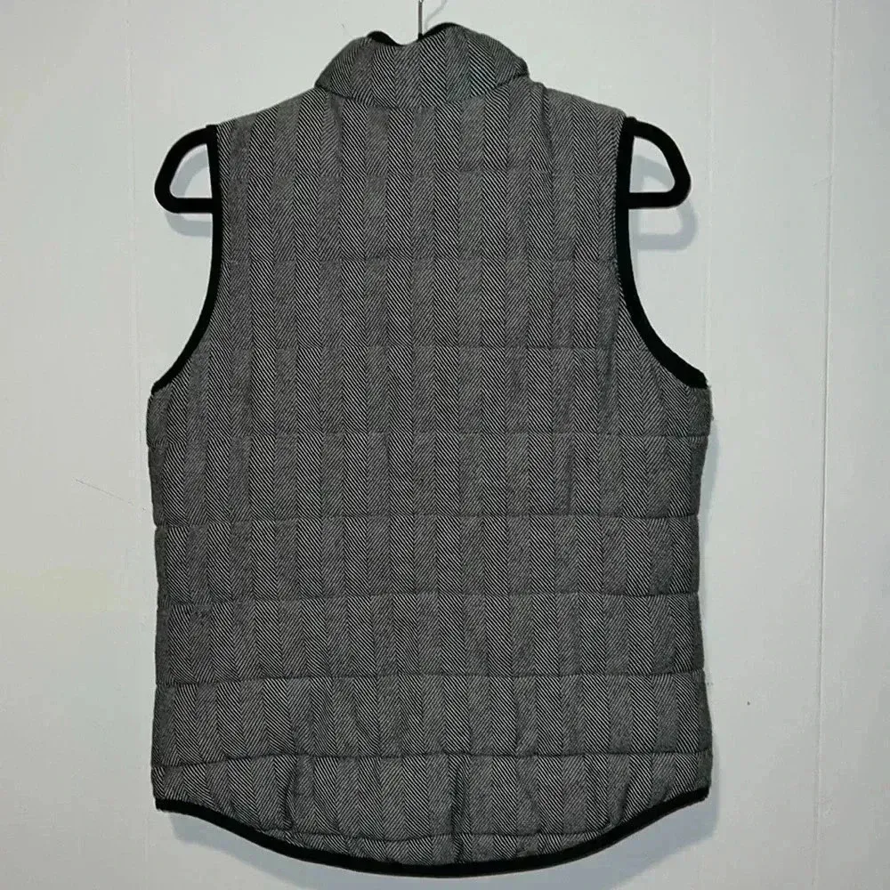 A New Day Black and White Quilted Puffer Vest S8 - Image 2