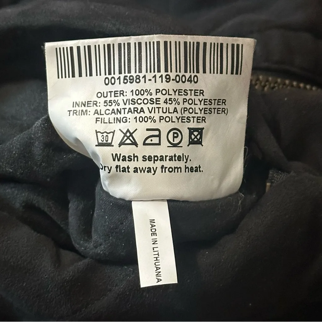 Barbour Women’s Size 8 Black Cashmere Touch Classic Mid Length Quilted Jacket - Image 8