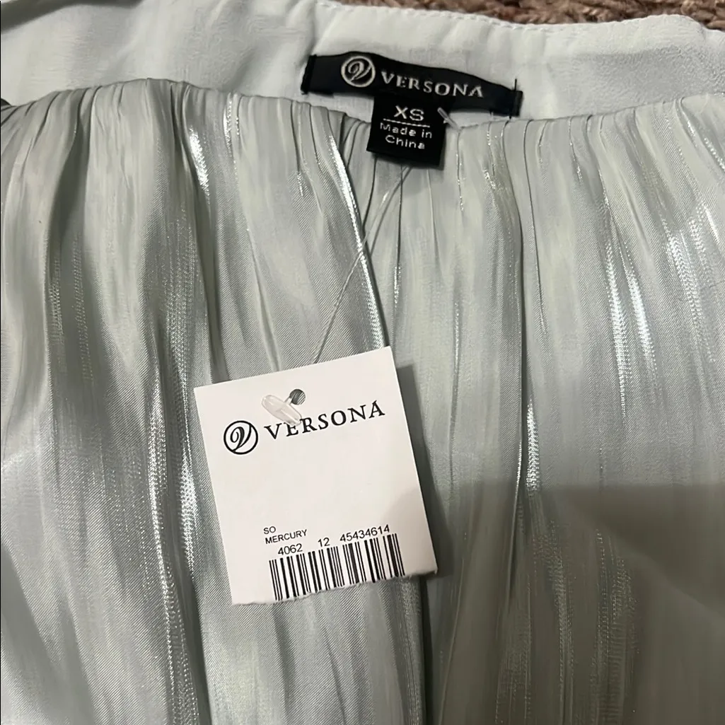 Versona Green Ruched Off-the-Shoulder Blouse - Image 6