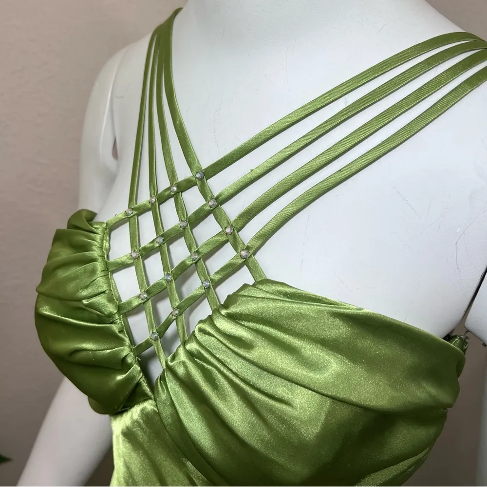 Betsy and Adam Vintage Lime Green Gown - Image 6