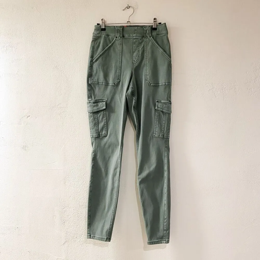 Spanx Stretch Twill Ankle Cargo Pant in Soft Sage Green Medium - Image 3