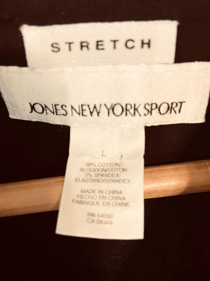 Jones New York Black denim jacket - Image 4