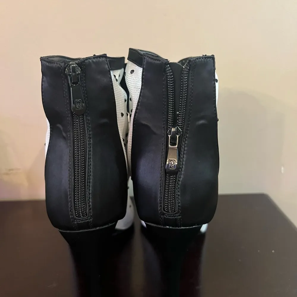 Midnight Velvet Bow - Image 4