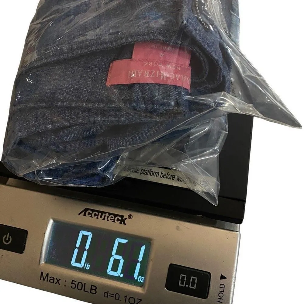 Isaac Mizrahi New york chambray shorts 100% cotton size 4 - Image 5