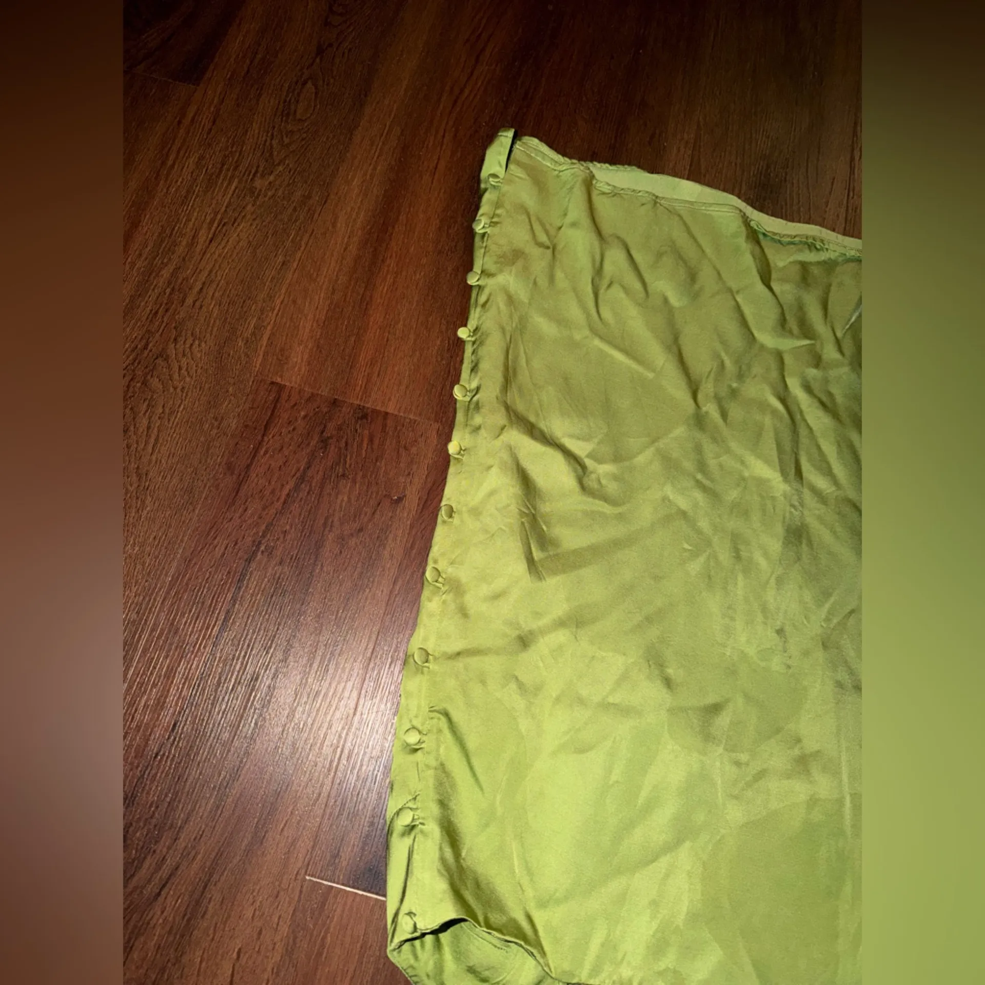 By Anthropologie V-Neck Mini Slip Dress chartreuse satin 128 button up party S - Image 7