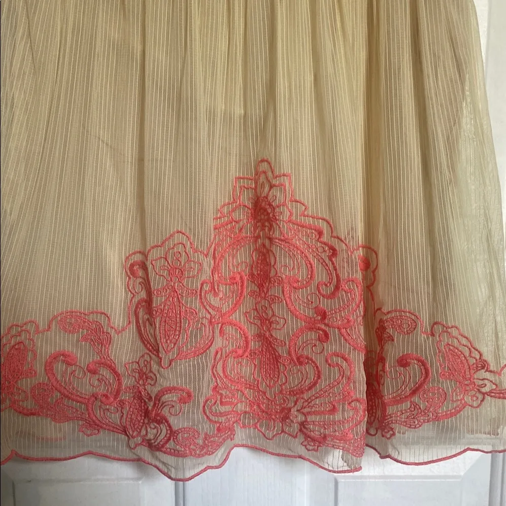 Flying Tomato Coral and Cream Dress - Image 4