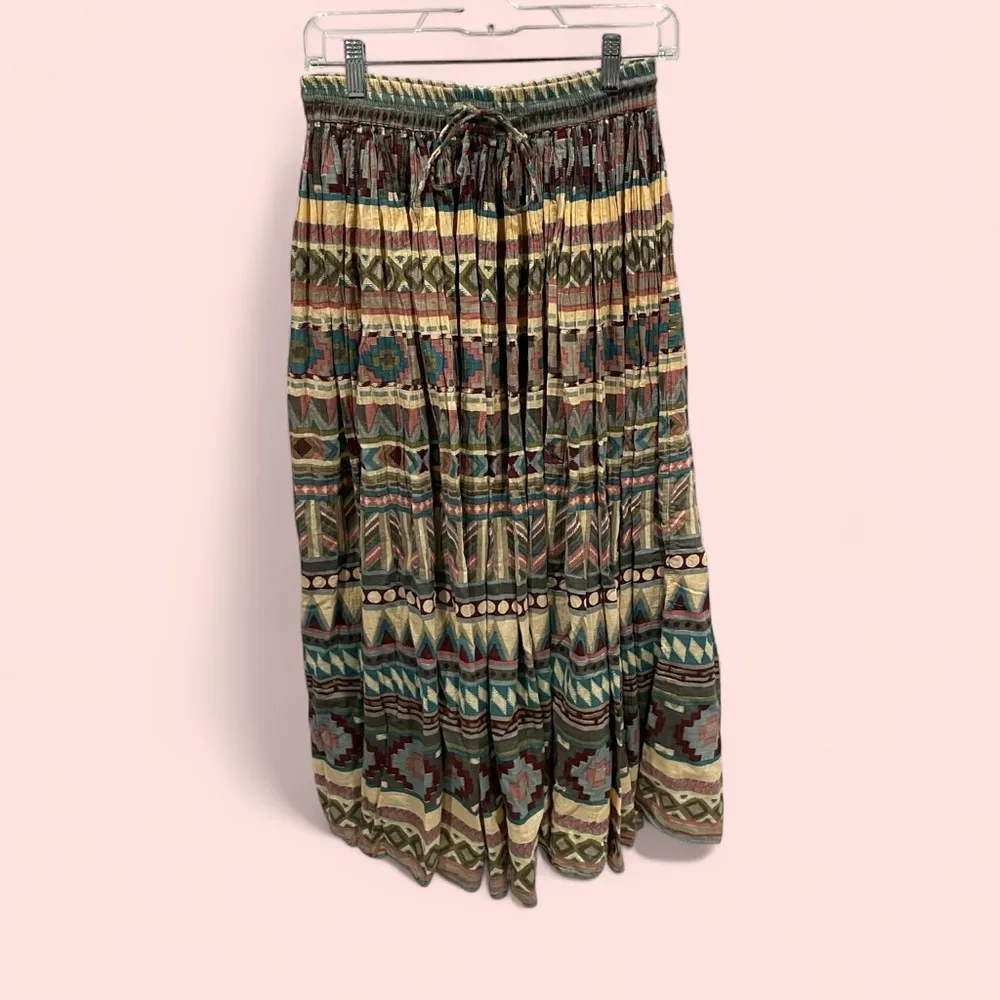 Vintage 80’s boho western aztec midi skirt pleated flowy elastic waist pull on Green - Image 3