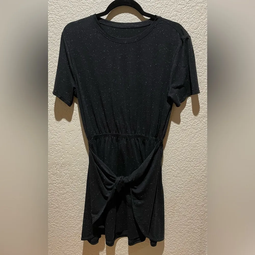 Lululemon Unwind Your Mind Dress Black White Size 8 M? - Image 5