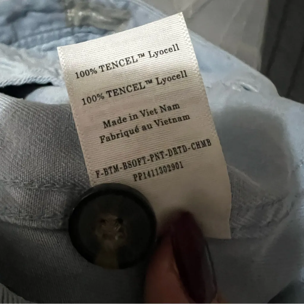 Everlane The Utility Pant Buttersoft Chambray Blue Tencel Tapered Leg Pants - Image 10