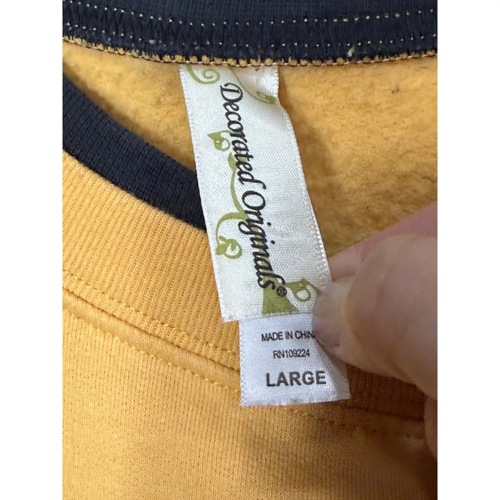 Decorated Originals Mustard Yellow Sweatshirt Rhinestones Fall Autumn Large Size undefined - Image 3