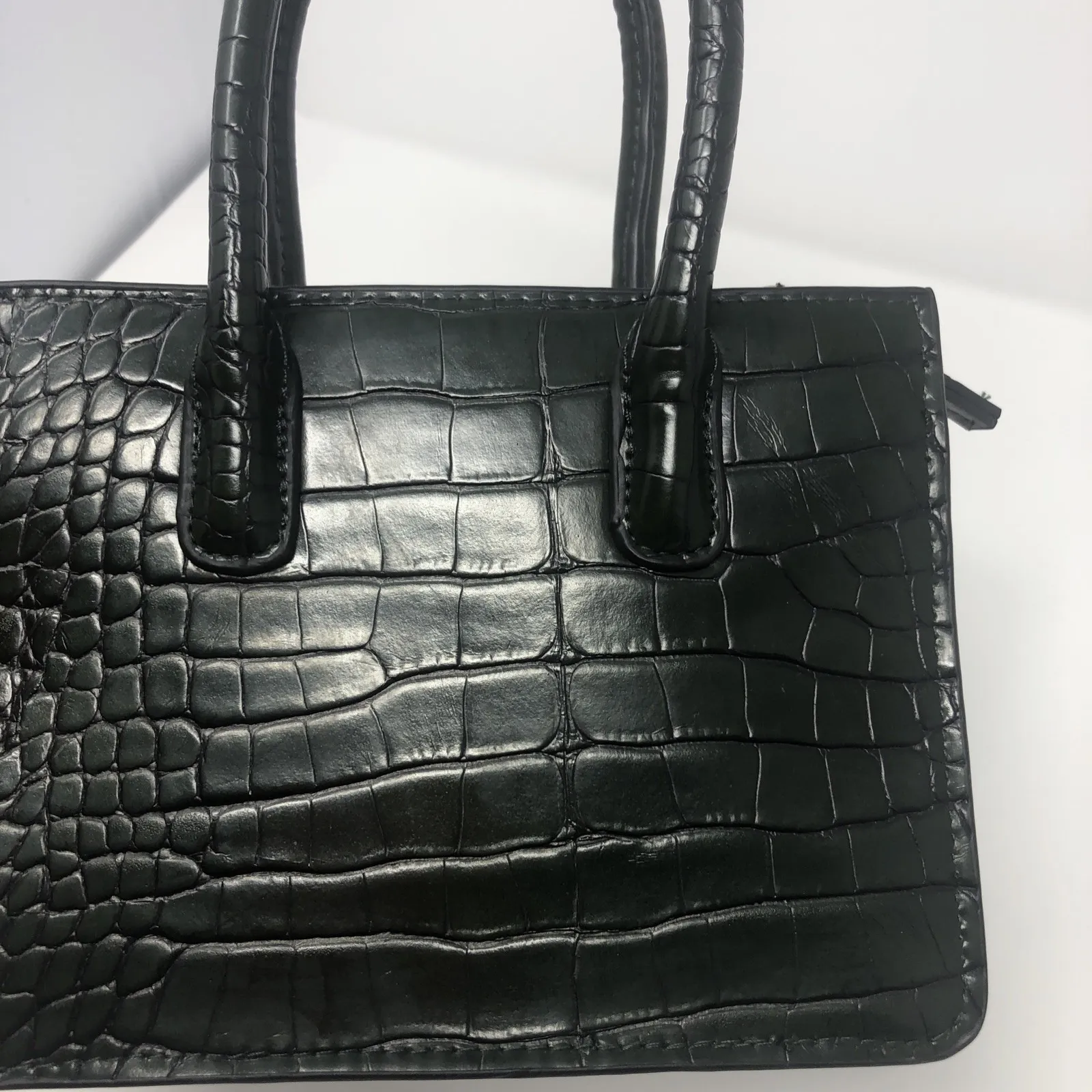 H&M  croodile‎ pattern mini green bag - Image 3