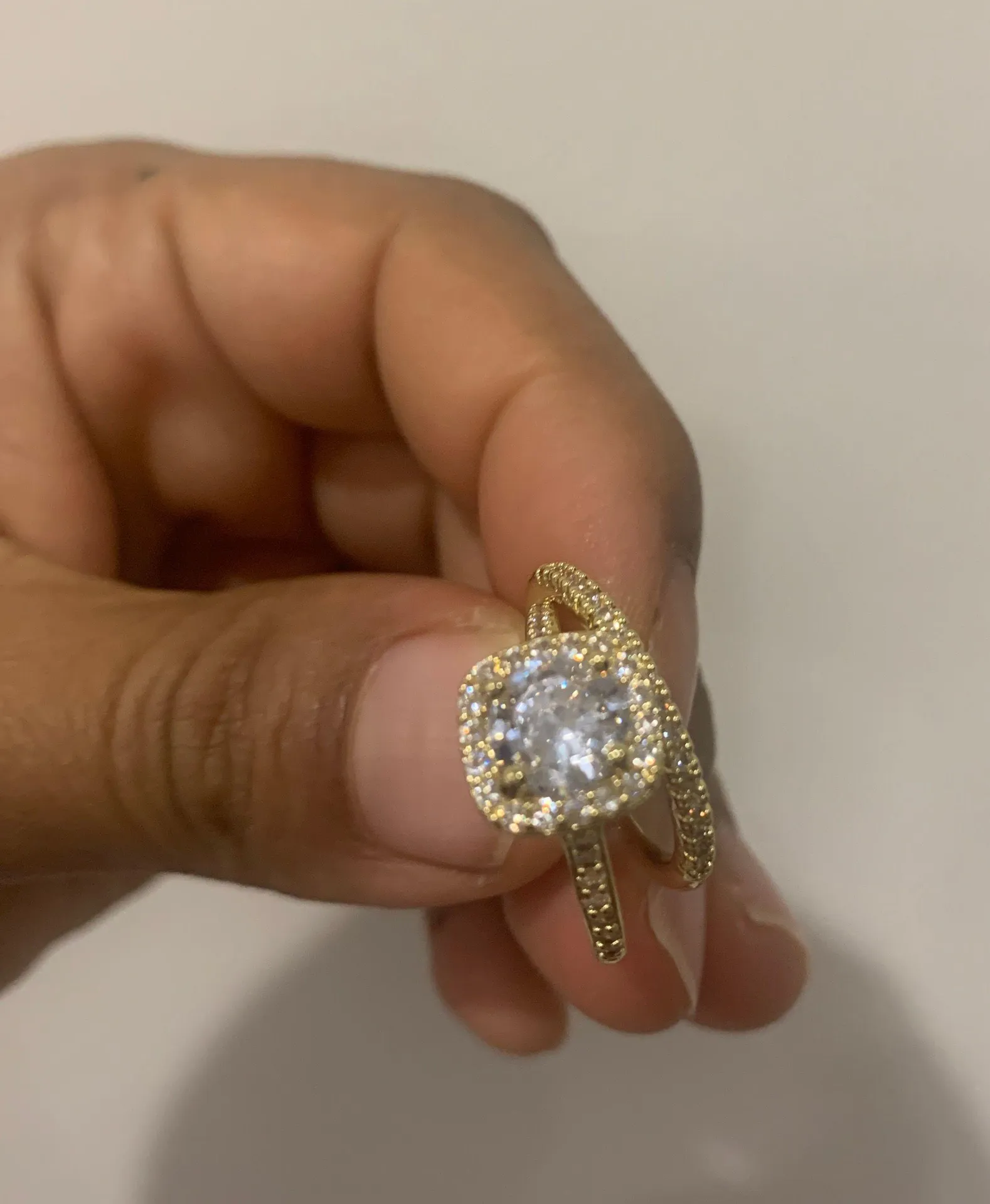 Beverly Hills Boutique Ring Set.. Gold - Image 3