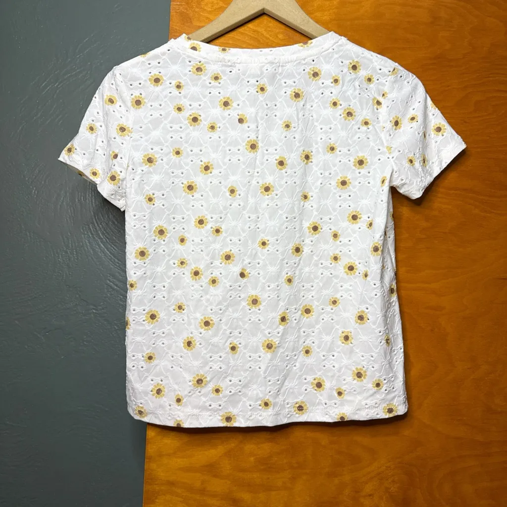 Wallflower Sunflower Eyelet Top White - Image 3
