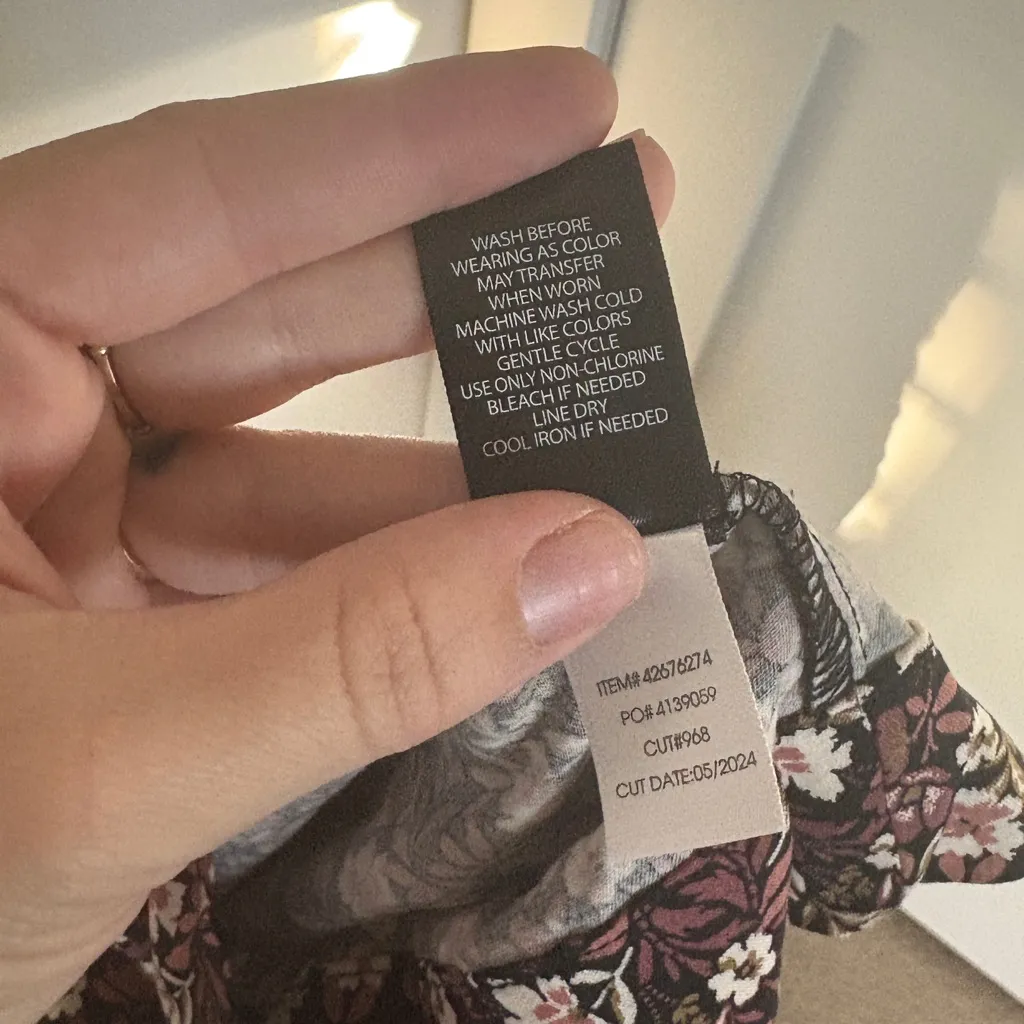 NWT Torrid Stretch Challis Flutter Sleeve Jumpsuit Dasha Ditzy Floral Deep Black - Image 9