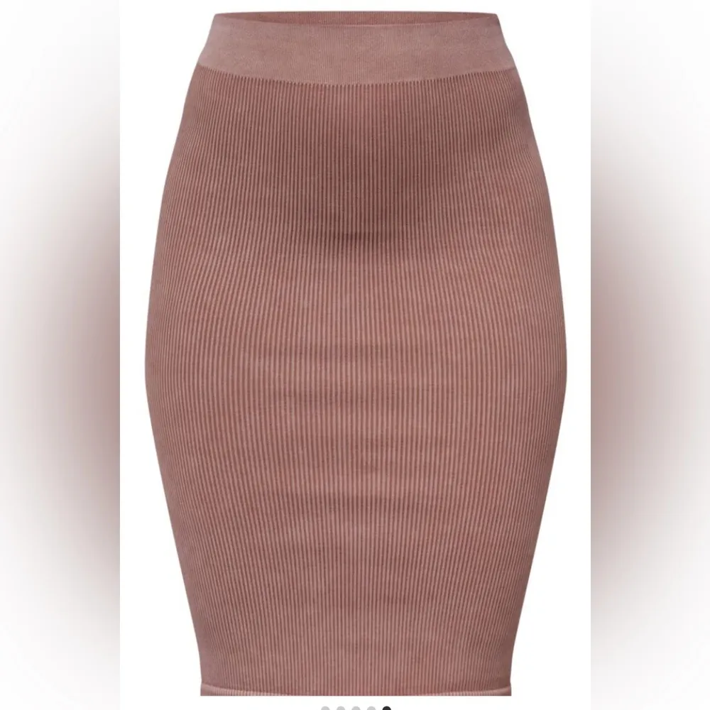 NWT PrettyLittleThing Contour Rib Brown Washed Midaxi Skirt | Size L - Image 4